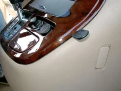 Kia Carnival 06-11, Vinklad