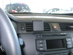 Kia Rio 12-14, Centrerad