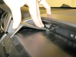 Kia Sorento 10-12, Centrerad