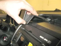 Kia Sorento 10-12, Centrerad