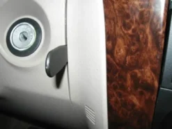 Kia Sorento 02-07, Centrerad, Brun Träpanel