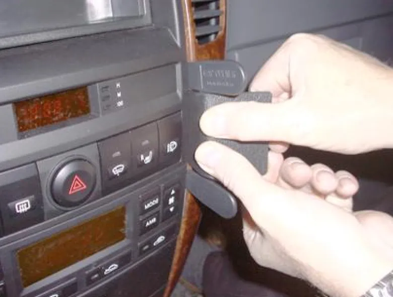 Kia Sorento 02-07, Vinklad, Brun Träpanel