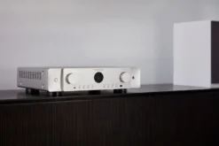Marantz Cinema 70S slimmad 7.2-kanalig hemmabioförstärkare, silver