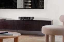 Marantz Cinema 70S slimmad 7.2-kanalig hemmabioförstärkare, svart