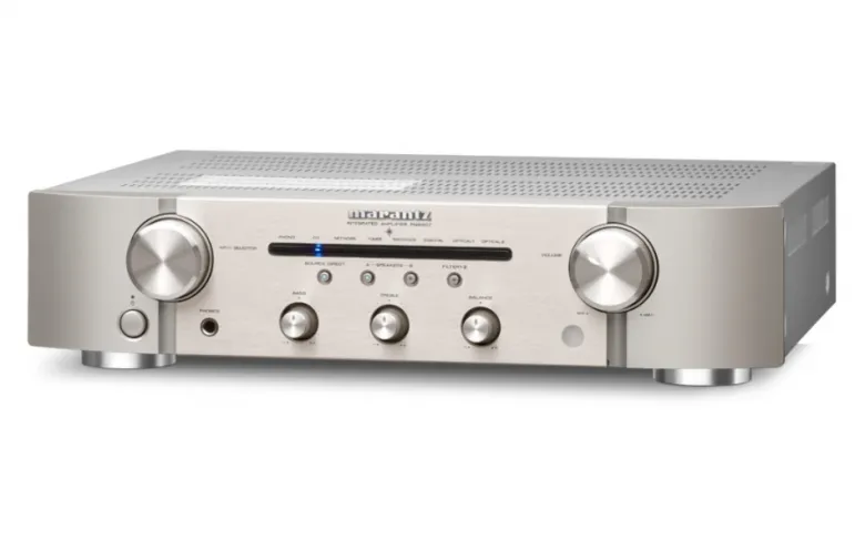Marantz PM6007 med Monitor Audio Bronze 50 7G i svart, stereopaket