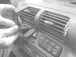Mercedes Benz C-Klass 00-06, Centrerad