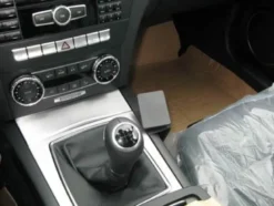 Mercedes Benz C-Klass 11-14, Konsol