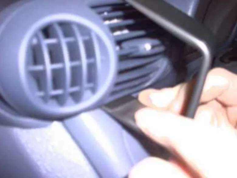 Mercedes Benz C-Klass 00-06, Vänster