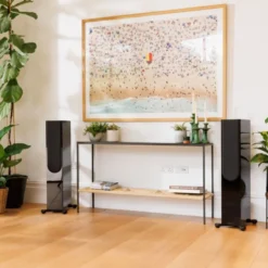 Monitor Audio Silver 300 8G golvhögtalare, svart par