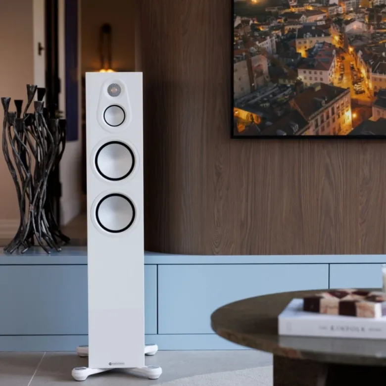Monitor Audio Silver 300 8G golvhögtalare, vitt par