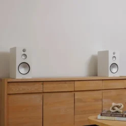 Monitor Audio Silver 100 8G stativhögtalare, vitt par