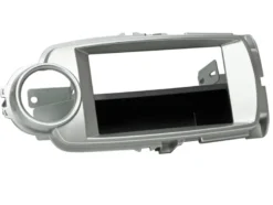 Monteringsram 2-DIN med prylfack Toyota Yaris 10/2011-08/2014