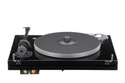 Music Hall MMF 7.3 skivspelare, med Ortofon 2M Bronze-pickup