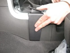 Nissan Navara 11-15, Konsol, Vänster