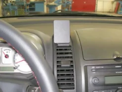 Nissan Note 06-12, Centrerad