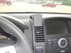 Nissan Pathfinder 10-12, Center