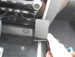 Nissan Pathfinder 13-15, Konsol