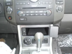 Nissan Pathfinder 10-12, Vinklad