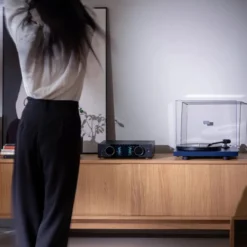 Onkyo Muse Y-40 streamingförstärkare, svart