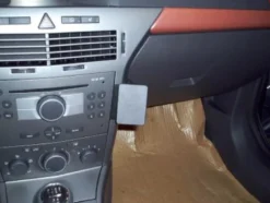 Opel Astra 04-09, Vinklad