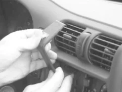 Opel Frontera 99-03, Centrerad