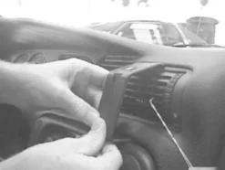 Opel Omega 94-99, Centrerad