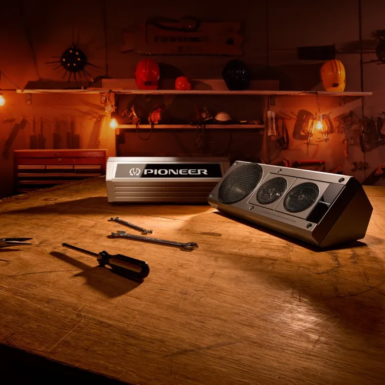 Pioneer TS-X40SXT 3-vägs lådhögtalare med retrodesign, par