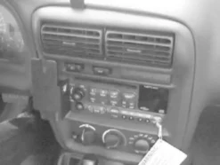 ProClip Monteringsbygel Chevrolet Camaro/Z28 97-02, Centrerad