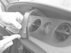ProClip Monteringsbygel Daihatsu YRV 01-07, Centrerad