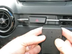 ProClip Monteringsbygel Mazda 2 15-15, Centrerad