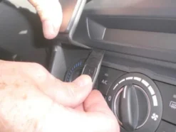 ProClip Monteringsbygel Mazda 3 14-15, Centrerad