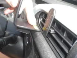 ProClip Monteringsbygel Toyota Prius c 12-15, Centrerad