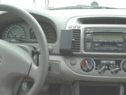 ProClip Monteringsbygel Toyota Camry 02-06, Centrerad