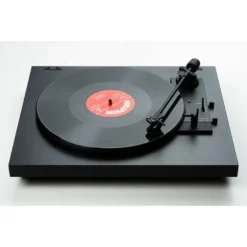 Pro-Ject A1.2 helautomatisk skivspelare med OM10, svart