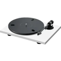 Pro-Ject E1.2 med Pick It MM E-pickup, mattvit