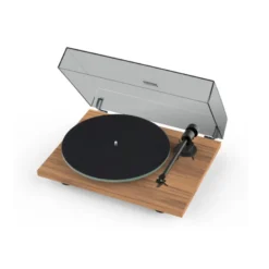 Pro-Ject T1 Phono EVO skivspelare med OM10-pickup, valnöt