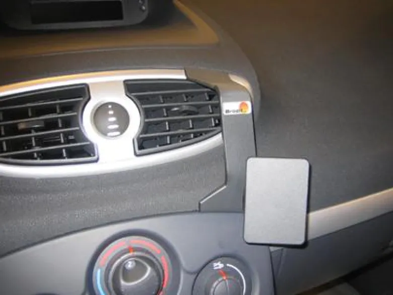 Renault Clio 06-12, Vinklad