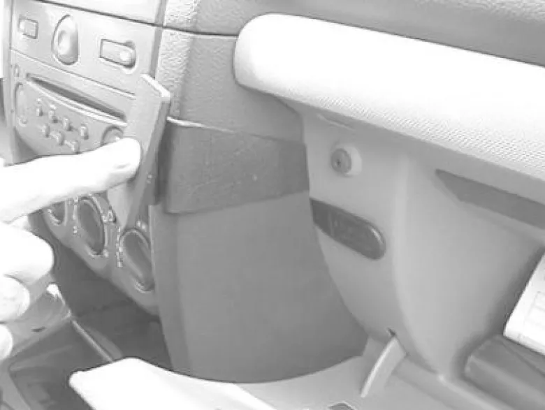 Renault Clio 02-05, Vinklad