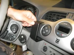 Renault Kangoo 08-13, Centrerad