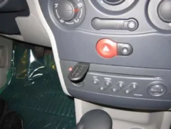 Renault Modus 05-13, Centrerad