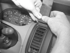 Renault Trafic 02-10, Centrerad