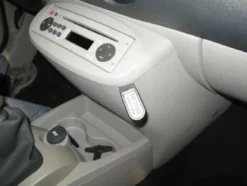 Renault Twingo 08-12, Centrerad