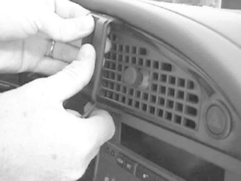 Saab 9-5 98-05, Center, Träpanel