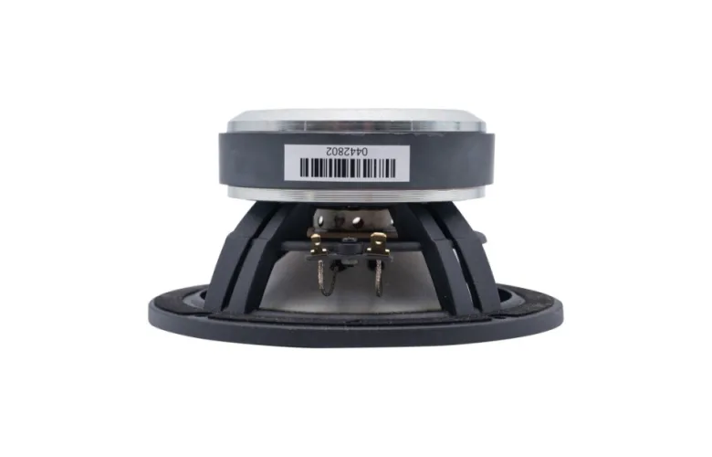 SB Acoustics SB15CRC30-4, bas/mellanregister
