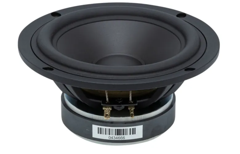 SB Acoustics SB17MFC35-4, 6 tums bas/mellanregister