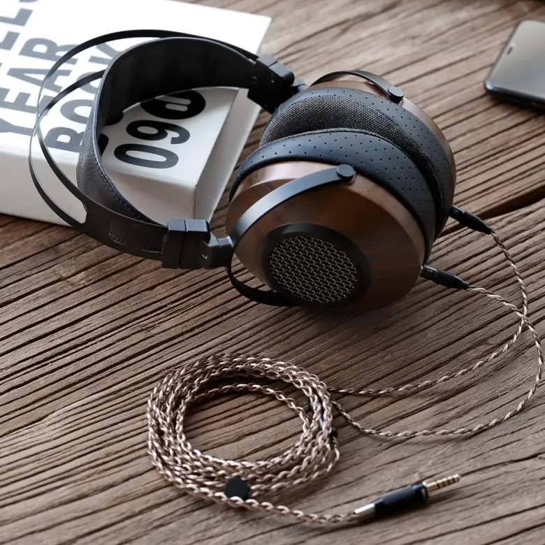 Sivga Robin SV023 öppna over-ear hörlurar, trä