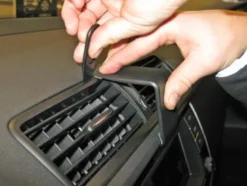 Skoda Fabia 15-, Centrerad