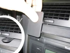 Skoda Octavia II 05-13, Centrerad