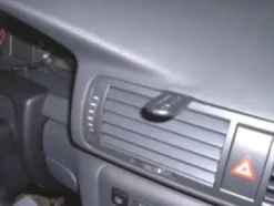 Skoda Superb 02-08, Centrerad