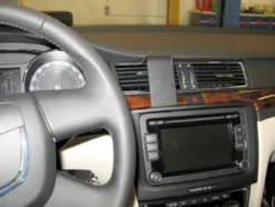 Skoda Superb 09-05, Centrerad